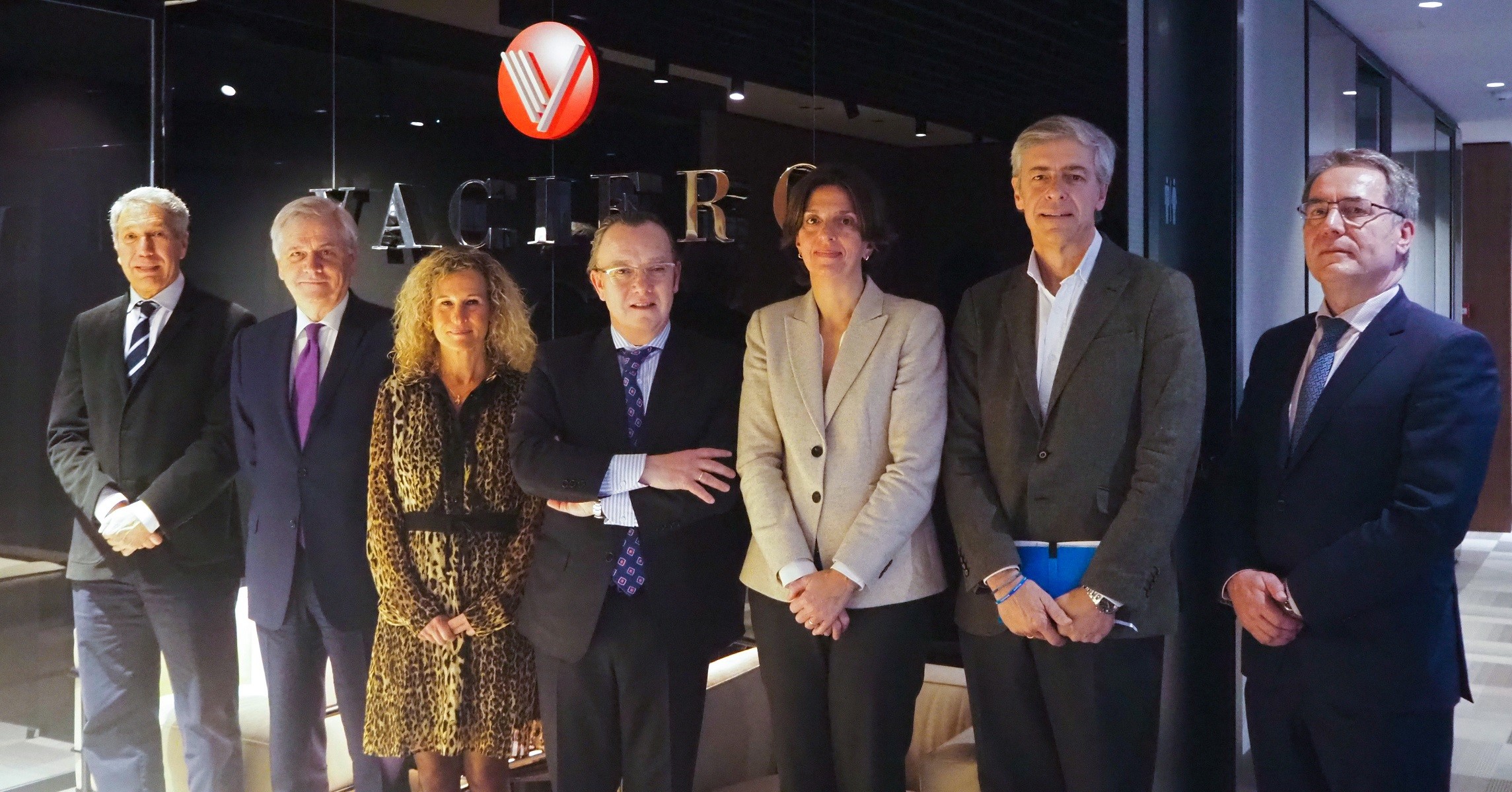 Reunión de los miembros del Jurado. Premios Vaciero