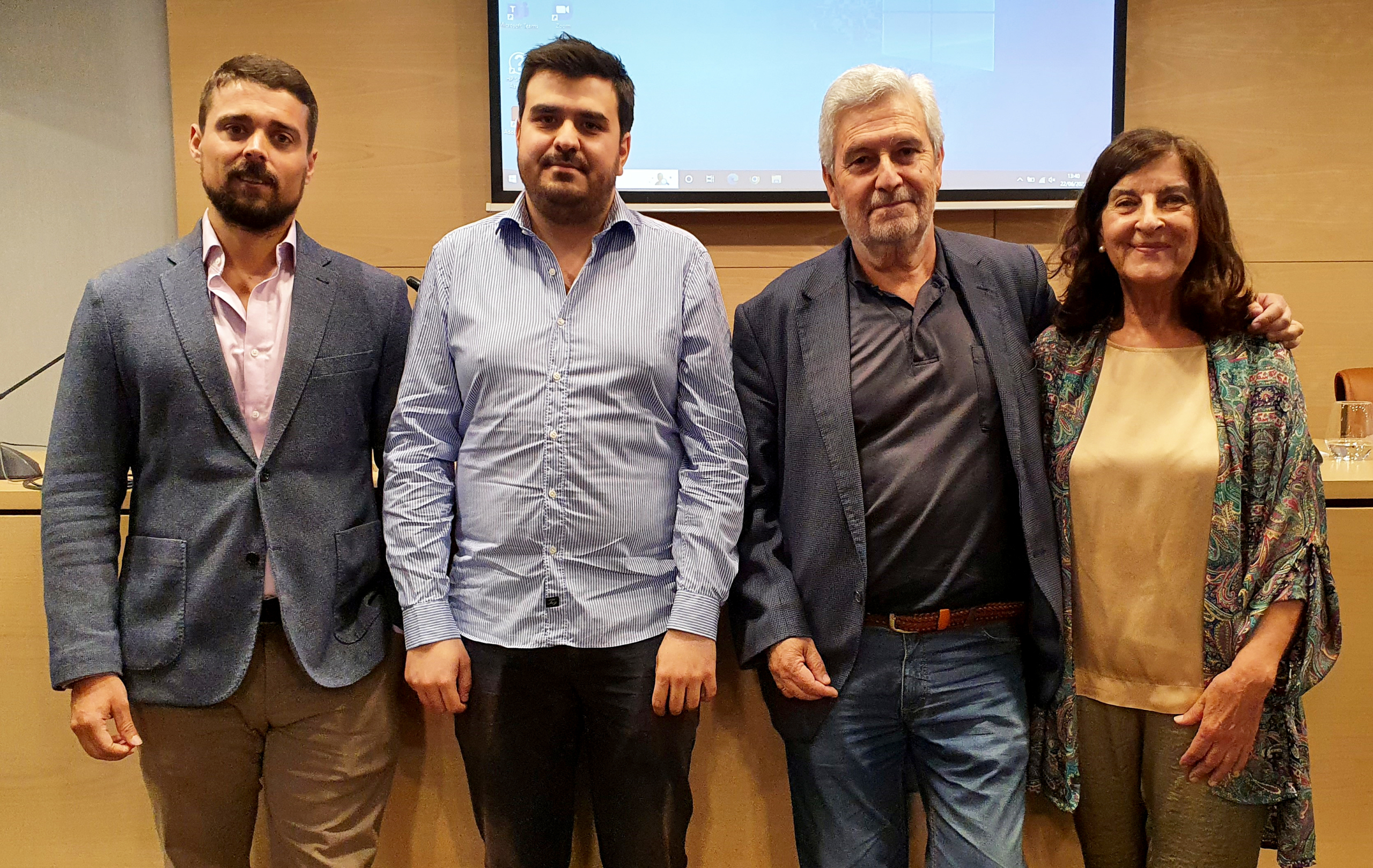 Candidatos electos a la Junta Directiva. De izda. a dcha., Pedro del Rosal, vocal; Ignacio Faes, vocal; Agustín Zurita, vicepresidente; y Luisa Jaén, vocal