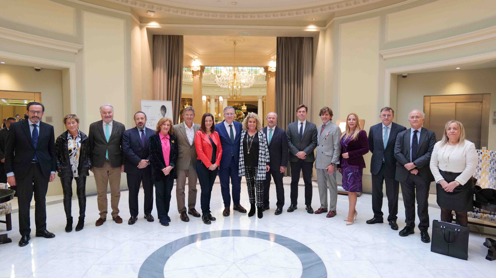 Foto familia Premios Confilegal 2023